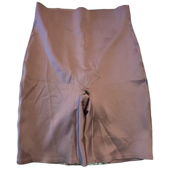 Skinnygirl Smoothers & Shapers Womens Size Small Mauve Shorts Body Shaper - Picture 1 of 3